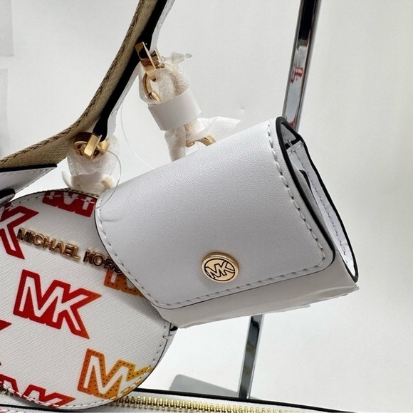 Michael Kors Jet Set Price Medium Crossbody W Tech Accessories Rainbow MK Logo - Picture 8 of 12
